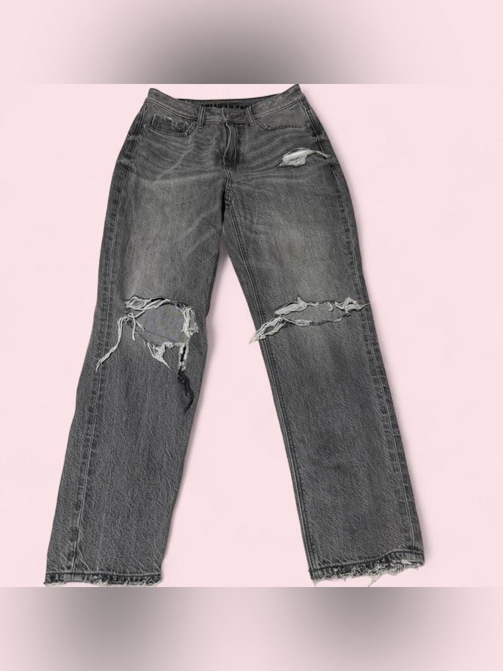 American Eagle Outfitters Women's Grey Distressed Straight-Leg Mom Jeans